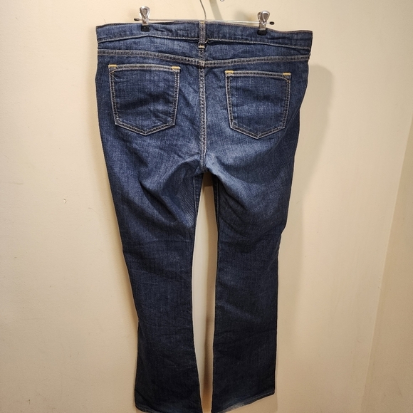 Old Navy The Diva Curvy Plus Size Boot Cut Mid Rise washed blue jeans 16 - Picture 2 of 11